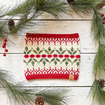 Holly Berry Cowl