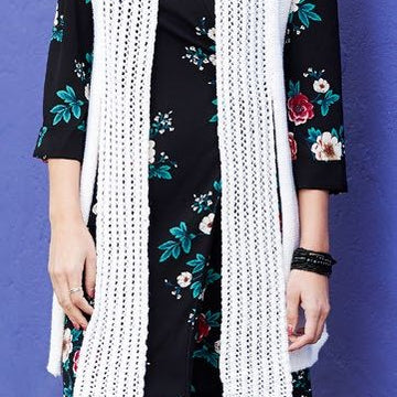 Chic Sheep Vest in Red Heart - LW5896 - Downloadable PDF