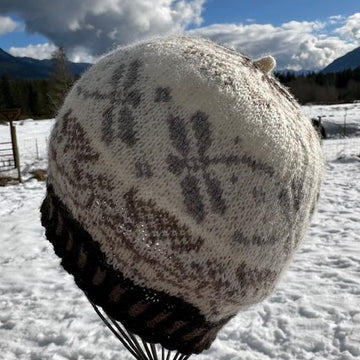 Pond Dancers hat