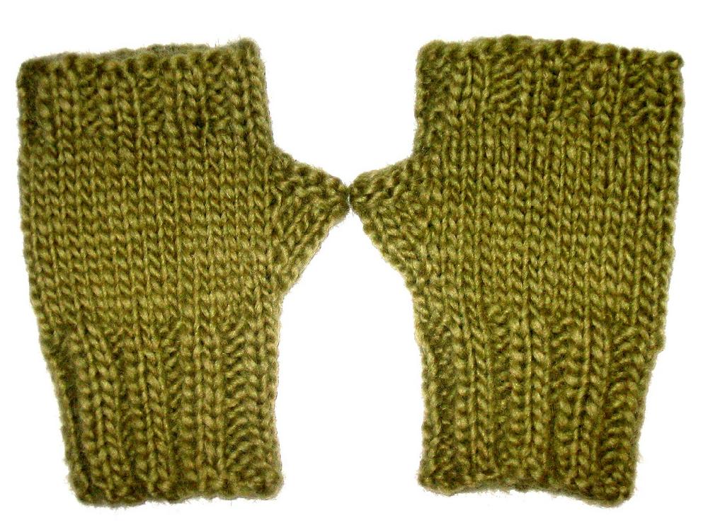 Easy Half Mitten 106