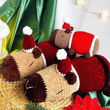 Amigurumi funny capybara Santa