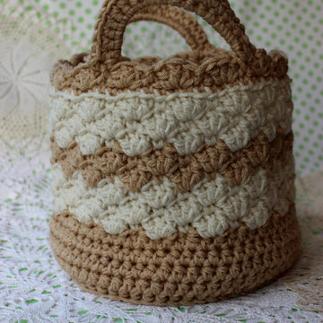 Shell Basket with Handles