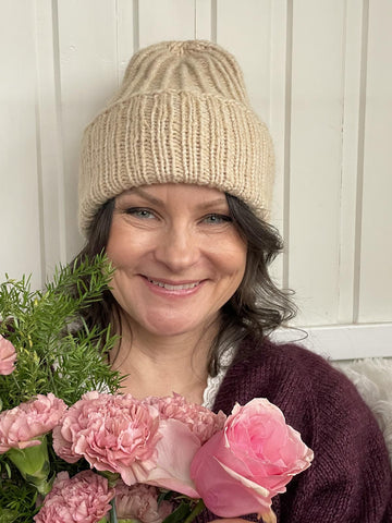 Twist Bloom Hat