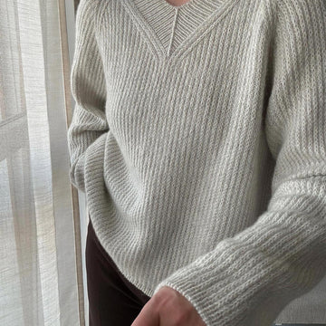 Chantal Sweater V-neck