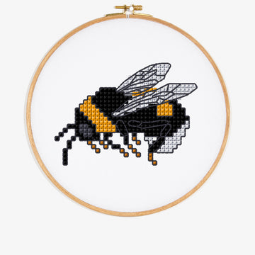 Bumble Bee in DMC - PAT0685 -  Downloadable PDF