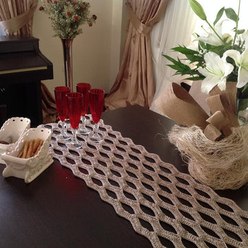 Table Runner N 136