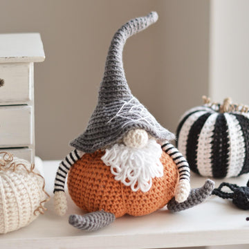 Fall Crochet Pattern for Three Harvest Pumpkins