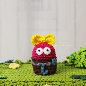 Polly Plantar Cute Frog Girl Amigurumi Crochet Pattern – PDF Digital Download (English)