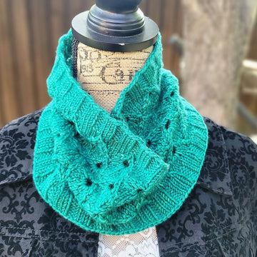 Serendipity Cowl