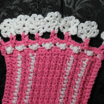 Car or Flower Fringe Textured Crochet Scarf Pattern
