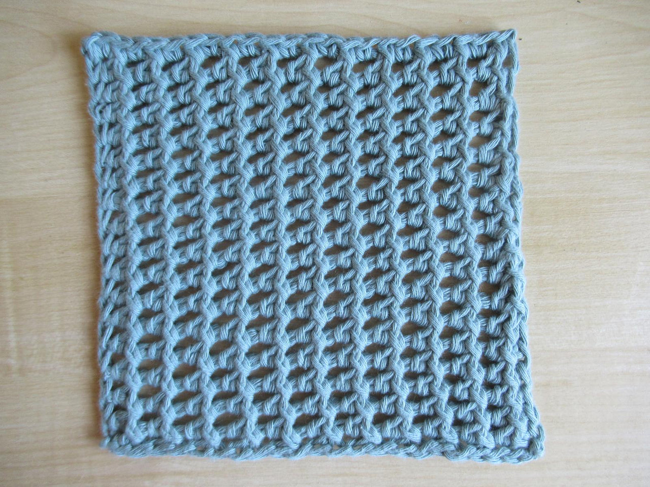 Tunisian Braided Mesh Washcloth