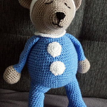 Häkelanleitung für die Schlafpuppe Bär Bruno ♥
