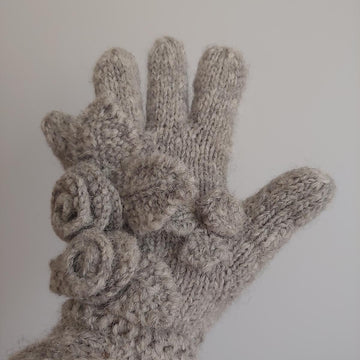 Rosebud Gloves