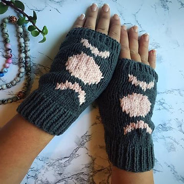 Moon Night Mitts