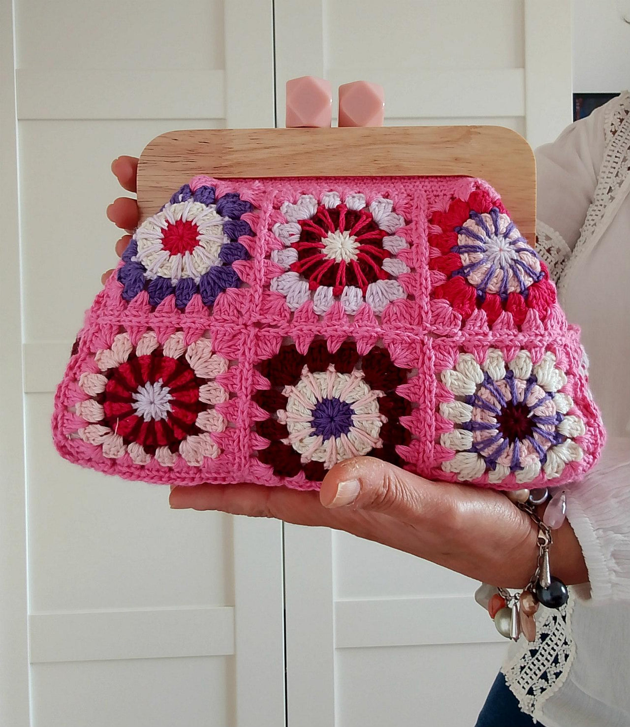 Chiara Clutch in Pink Bag