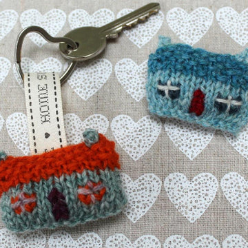 Home Sweet Home Wee House Brooch and Key Ring
