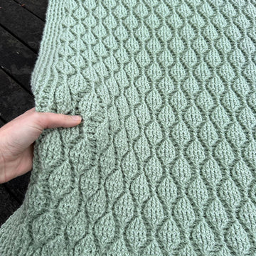 Trailing Leaves Blanket