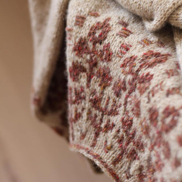 Florarium Sweater Light