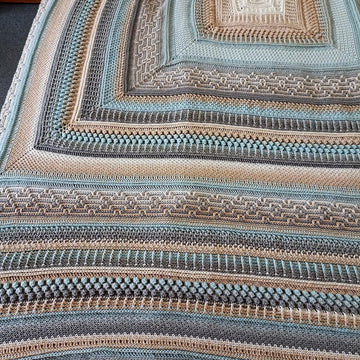Chills and thrills blanket
