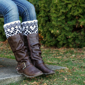 Lace Cuffs