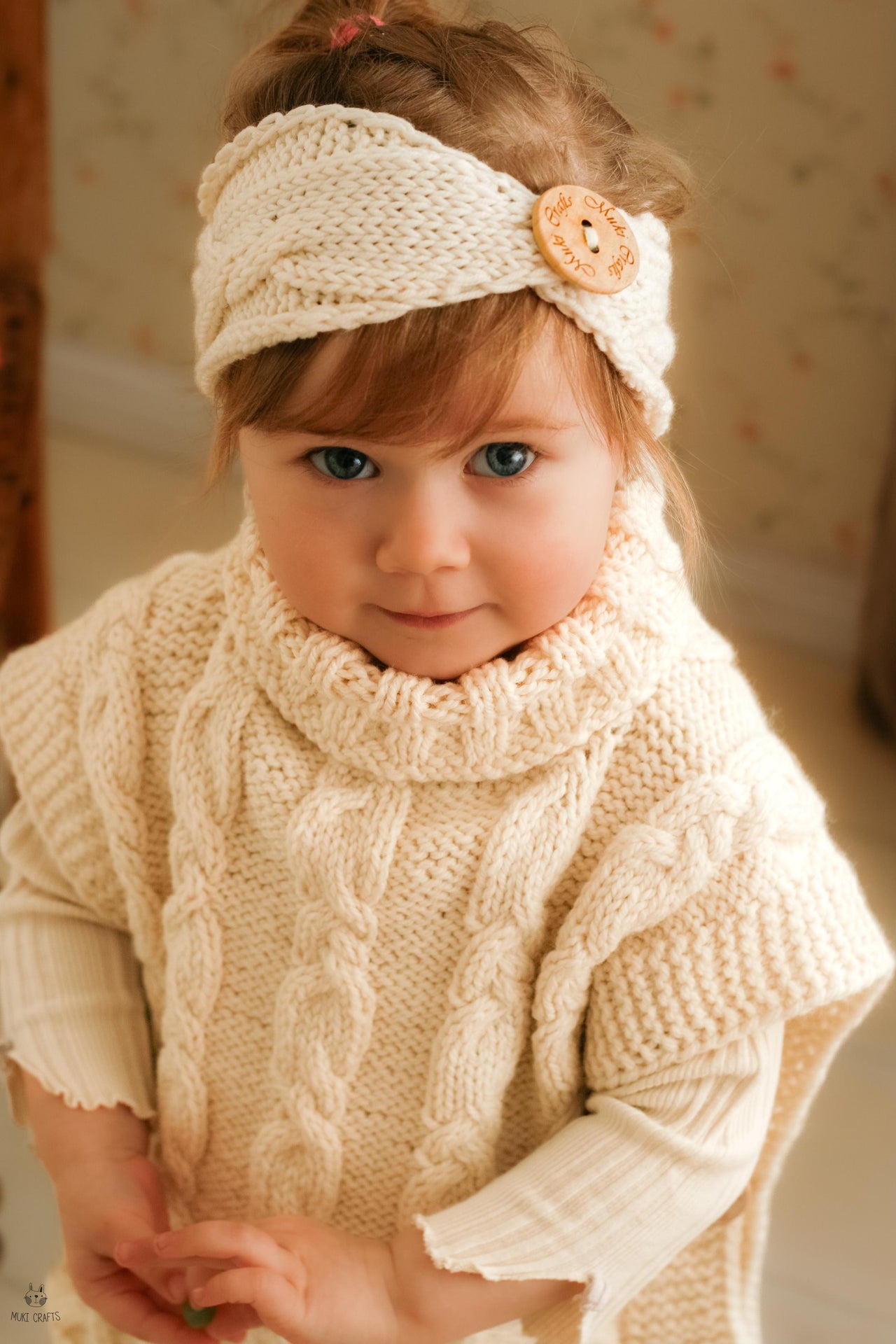 Fryda cable headband