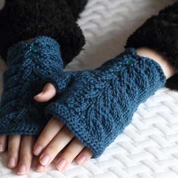 Leaf Lace Fingerless Mitts