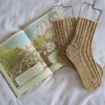 Honey Cream Socks
