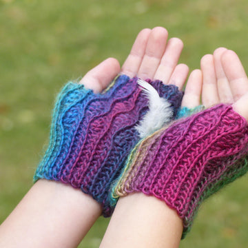 Pennine Wave Fingerless Gloves