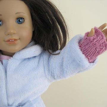Super-Easy Doll Handwarmers