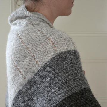 Súla Shawl
