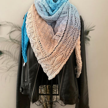 Triangular Scarf "Pantariste"
