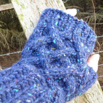 Mens Celtic cable Handwarmers