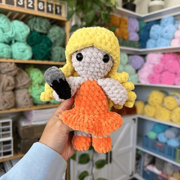 Mini Singer Doll