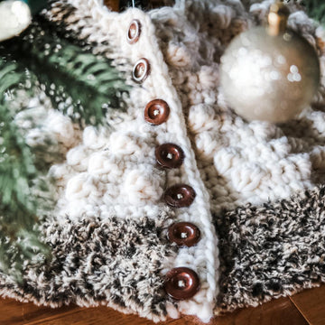 Buttons & Bobbles Tree Skirt