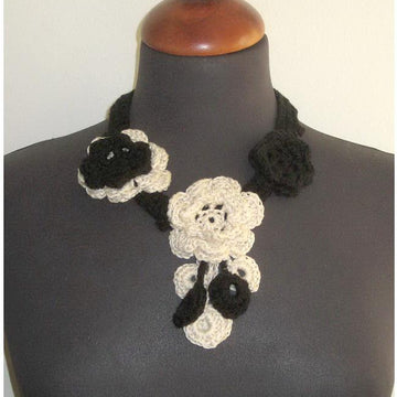 Flower necklace