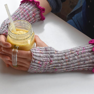 Firefly Hour Mitts