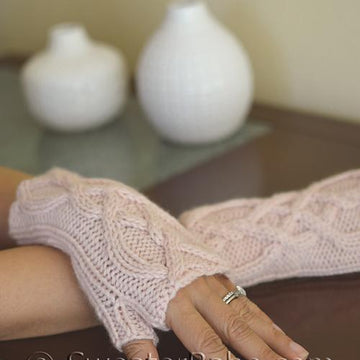 #254 Riley Fingerless Gloves