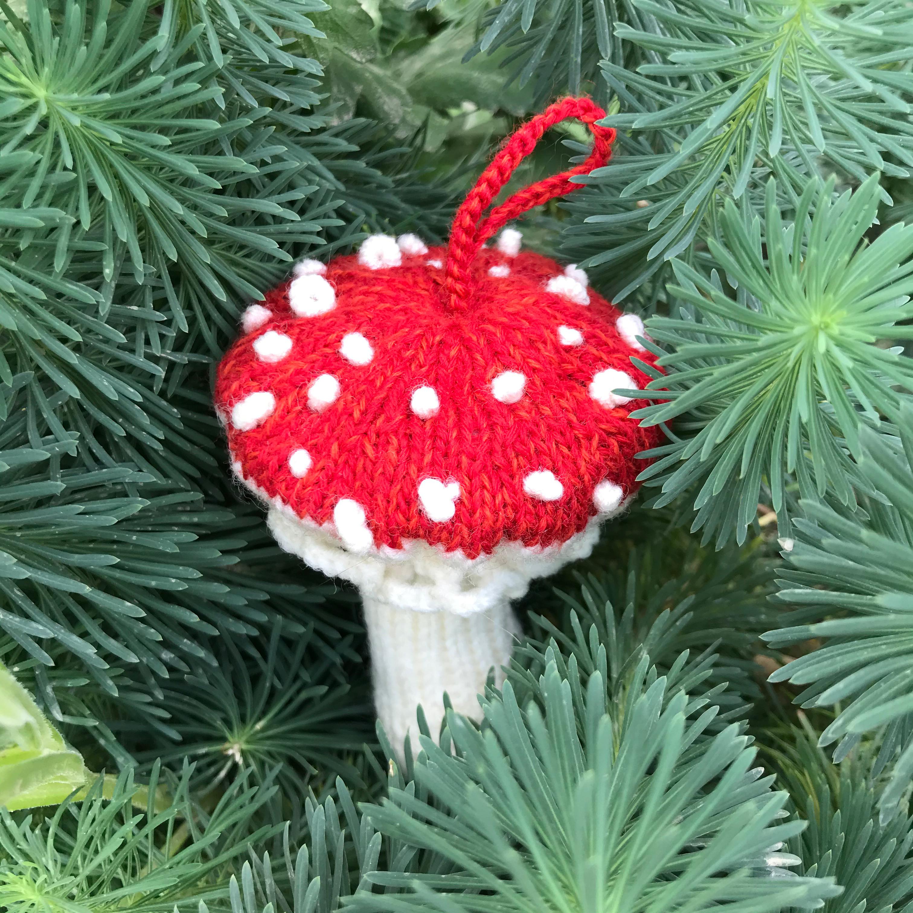 Knitted Fly Agaric Ornament Pattern: Christmas Toadstool Toy (PDF Tutorial)