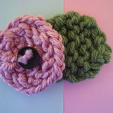 688 knit flower and leaf, beginner level