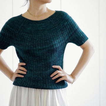 Seashell Sweater Light