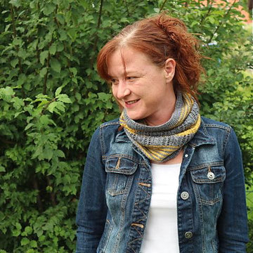 Striping Cowl