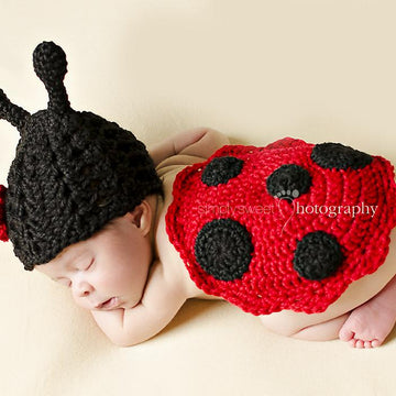 Newborn Ladybug Hat and Bottom Cover