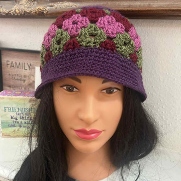 Granny Diamond Bucket Hat