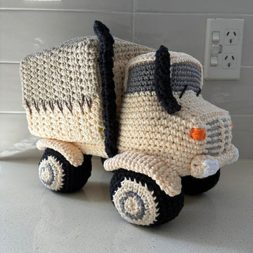 ARMY TRUCK