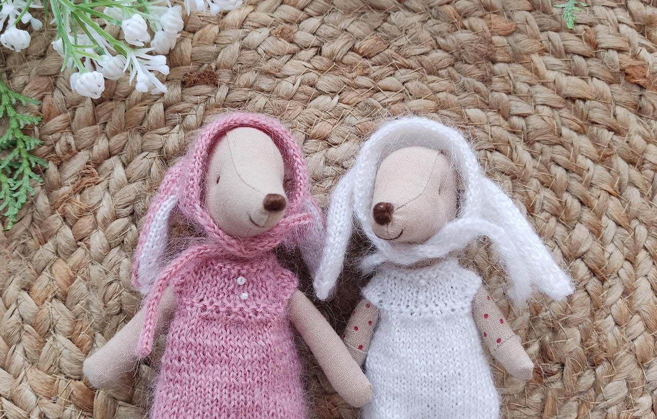 Bunny hat for Maileg mouse