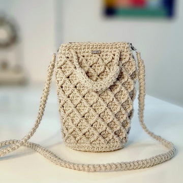 Small crossbody bag crochet pattern T32