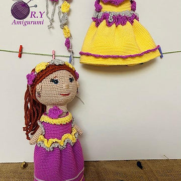 Amigurumi Lala bridesmaid dresses