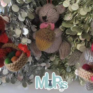 Nutty Holiday Squirrels