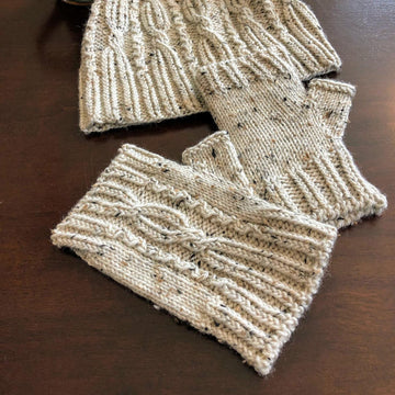 Nicely Twisted Mitts