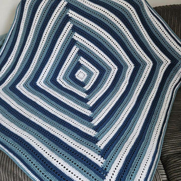 Filet Log Cabin Blanket